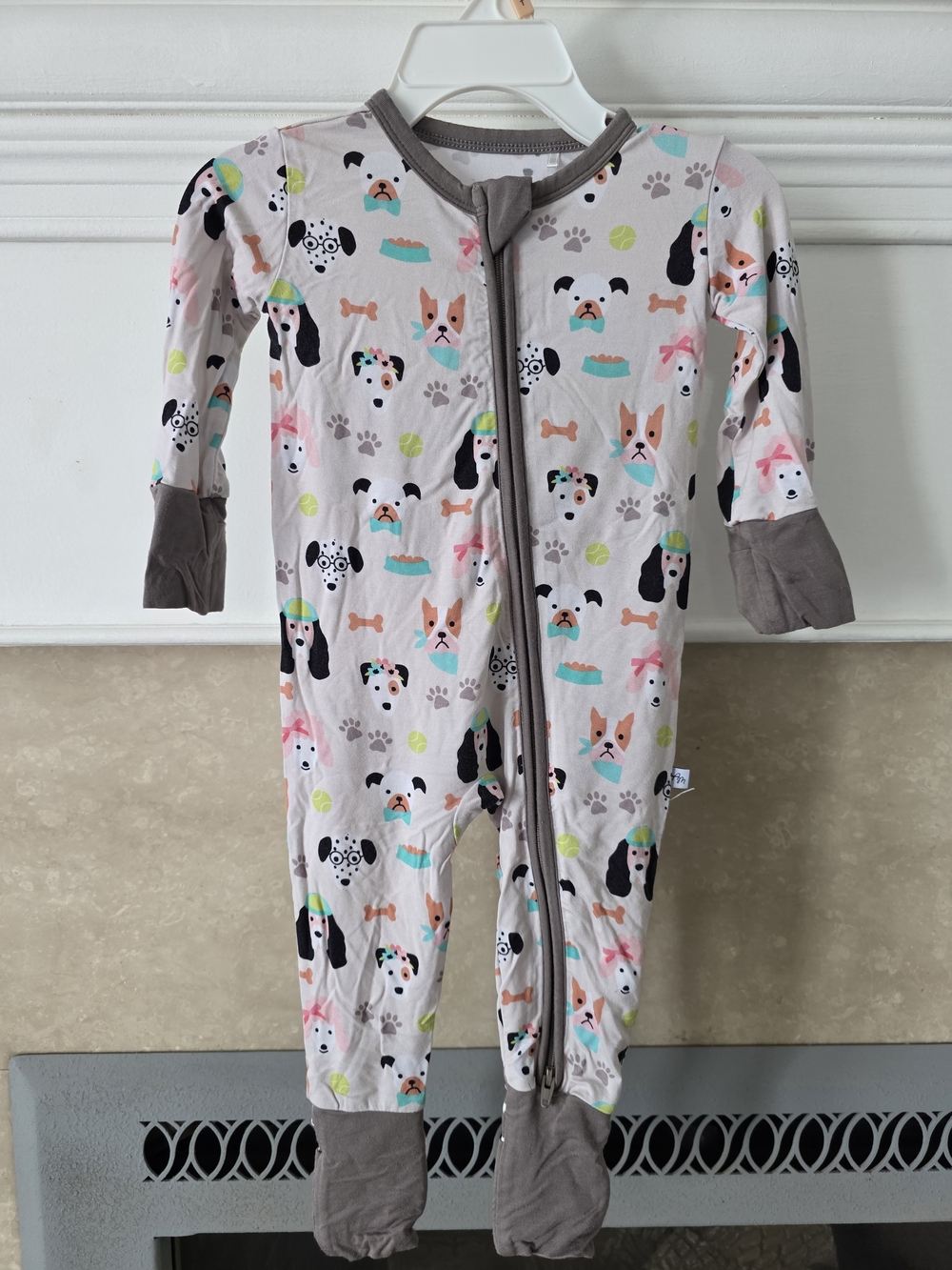 Autumn Moon Baby Dog Print One-Piece Bamboo Convertible Footie - Pink/Gray
